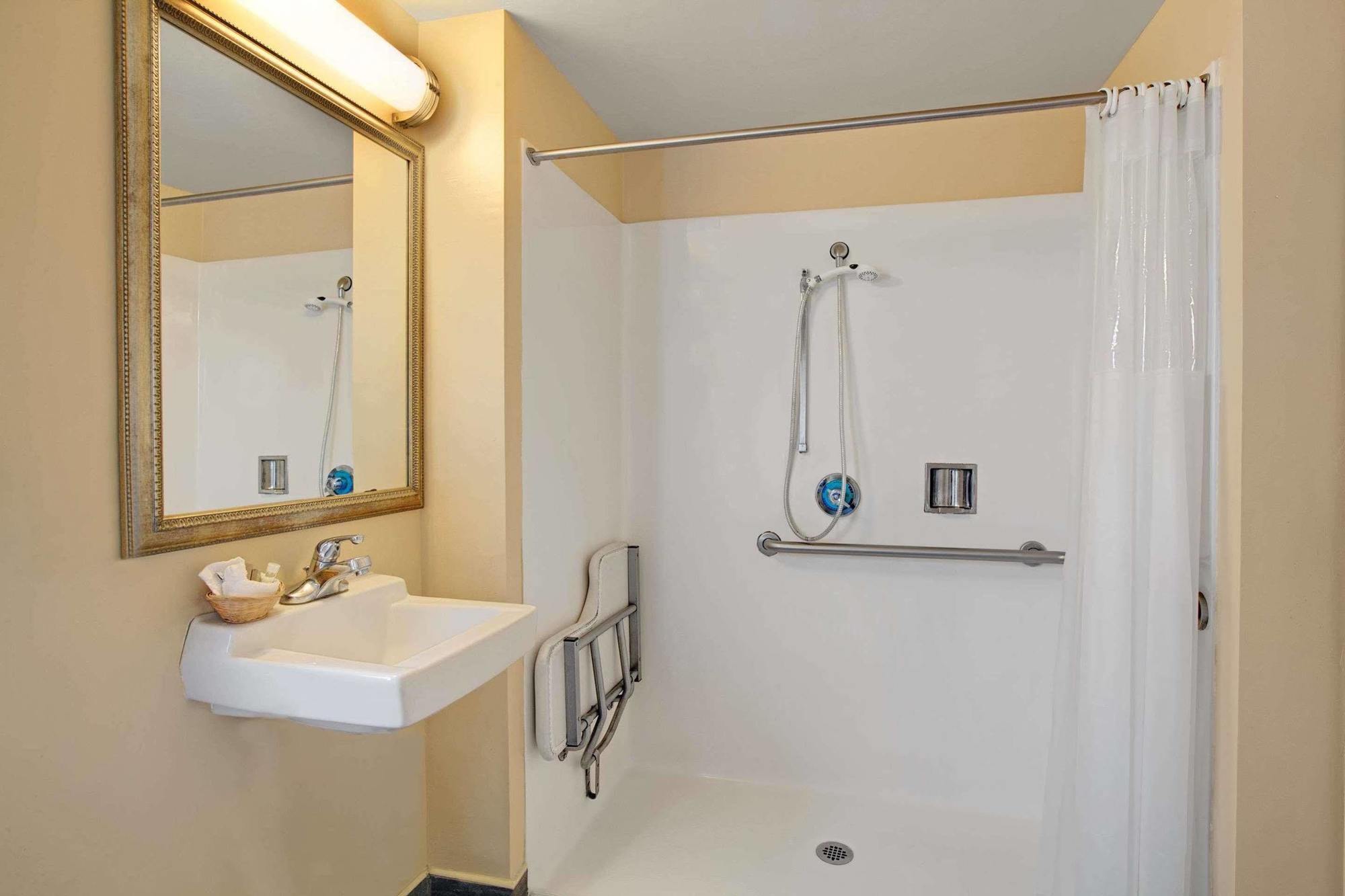 Motel Super 8 By Wyndham Berkeley Exteriér fotografie